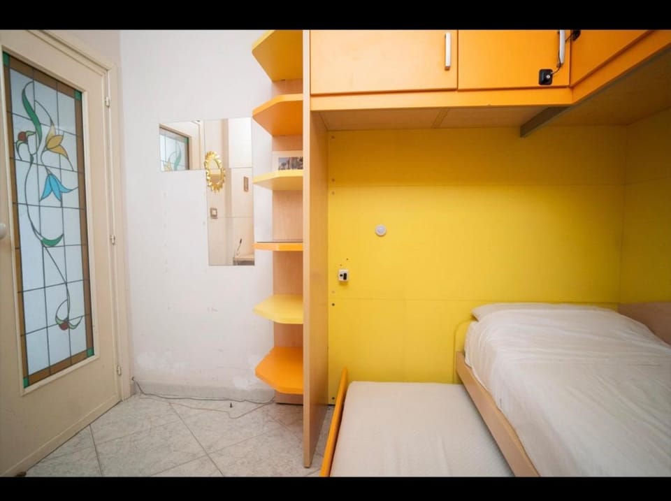 Capodimonte Rooms Bed and Breakfast in Naples