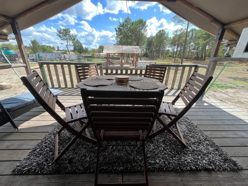 Tente KENYA Luxury tent in Nouvelle-Aquitaine