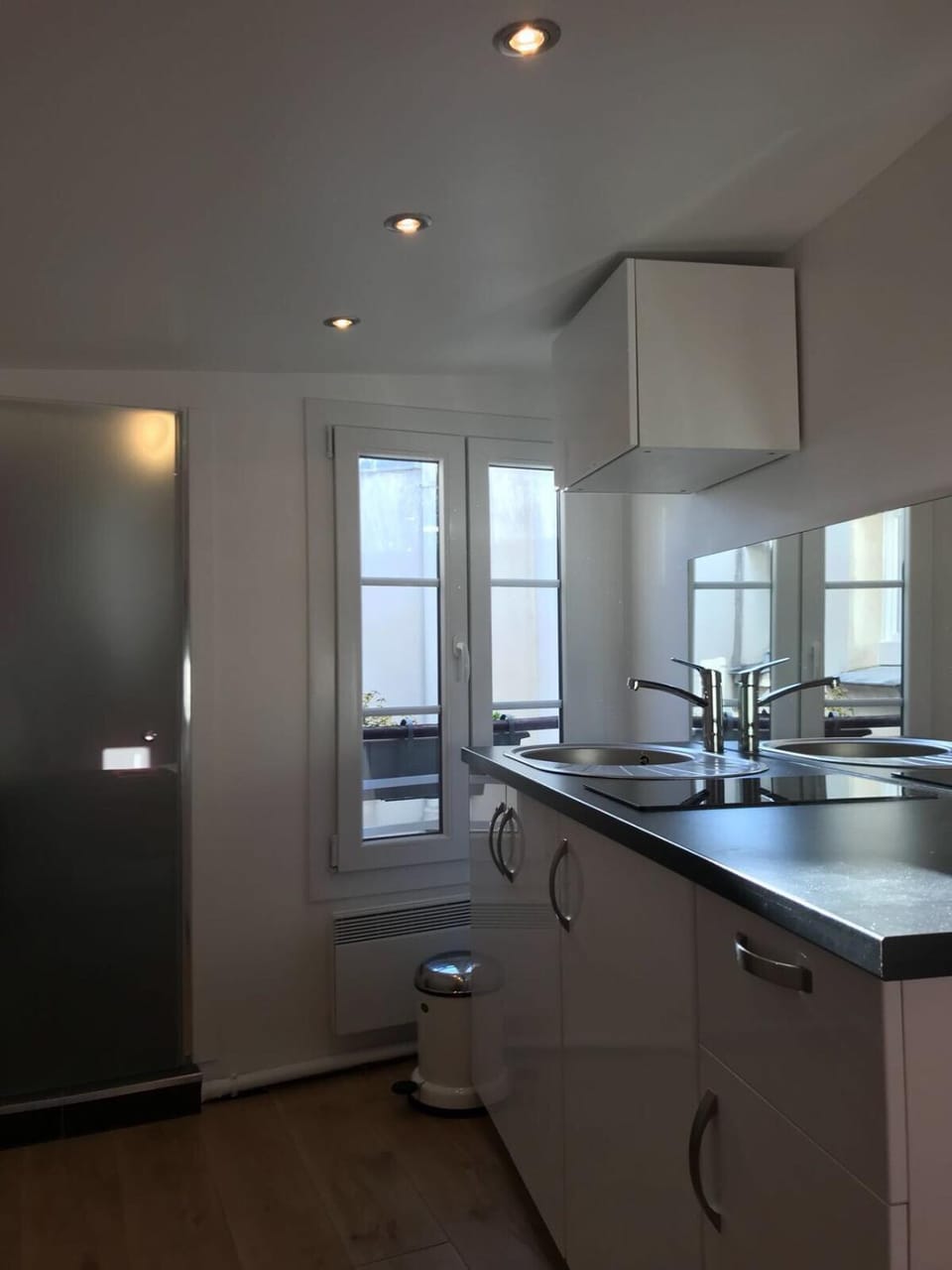 Saint-Germain-science-po elevator Apartment in Paris