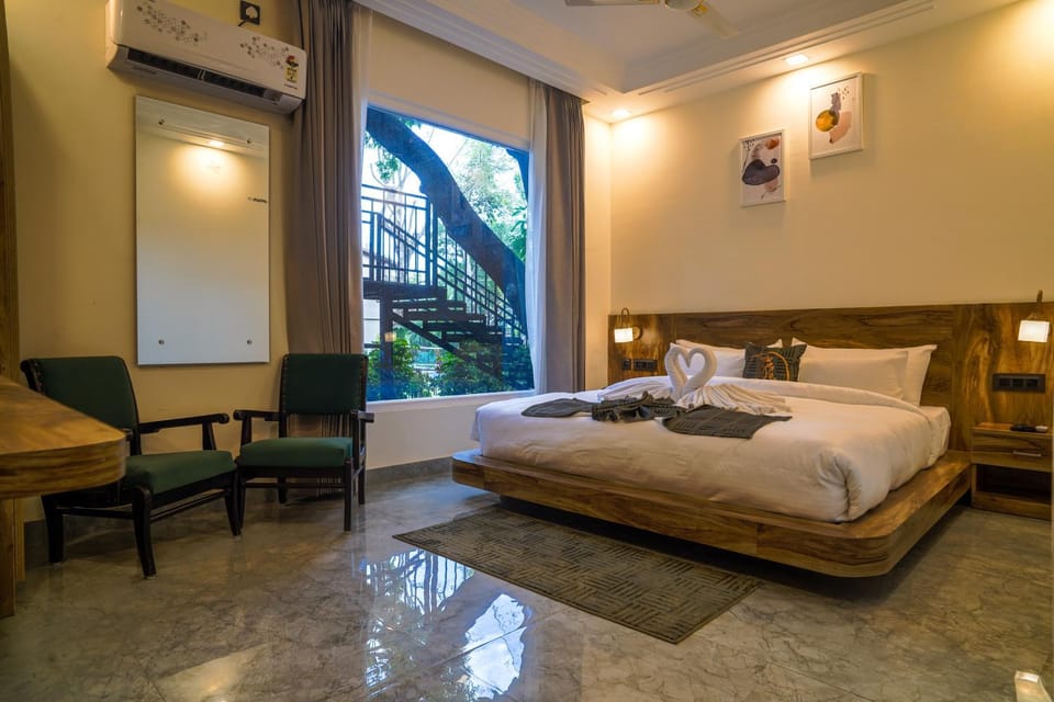 Bed, Photo of the whole room, Bedroom
