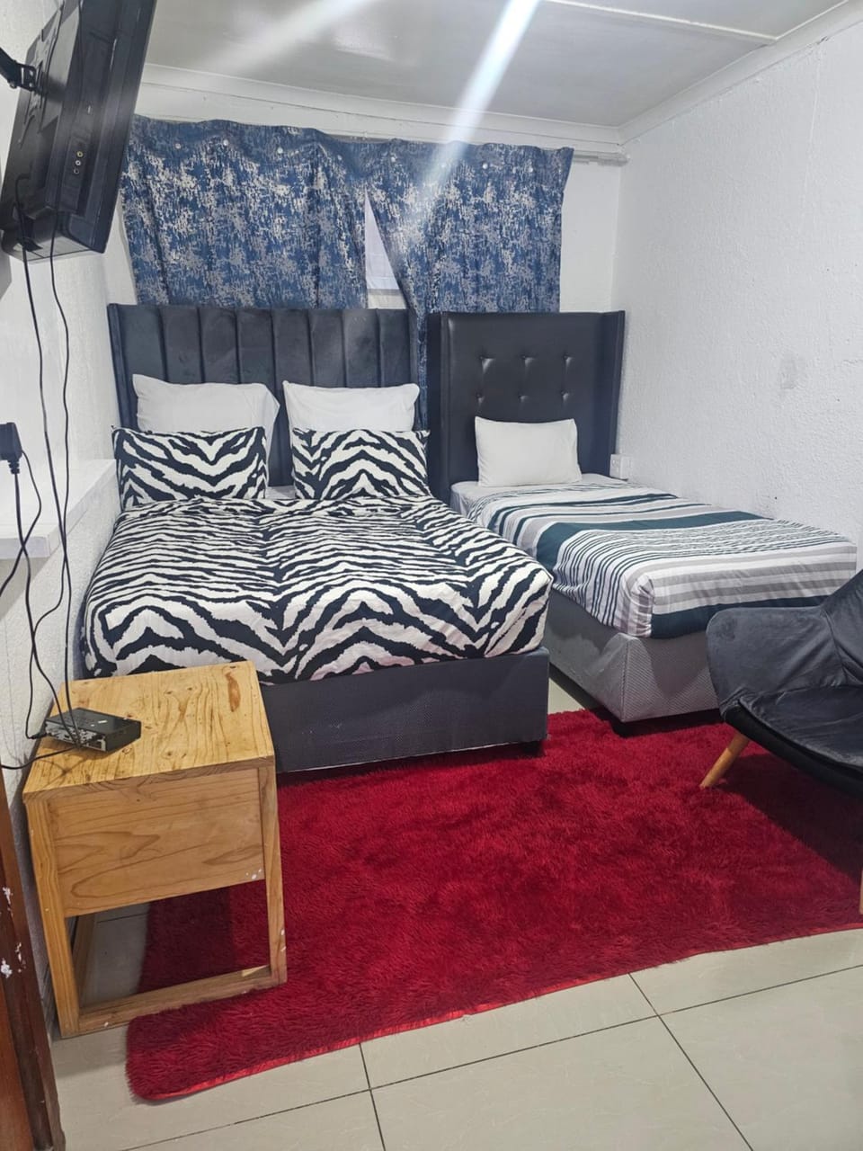 Ludiz Self Catering Accommodation Bed and Breakfast in Cape Town