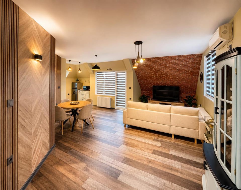 BM Aparts Rustic Apartment in Pleven