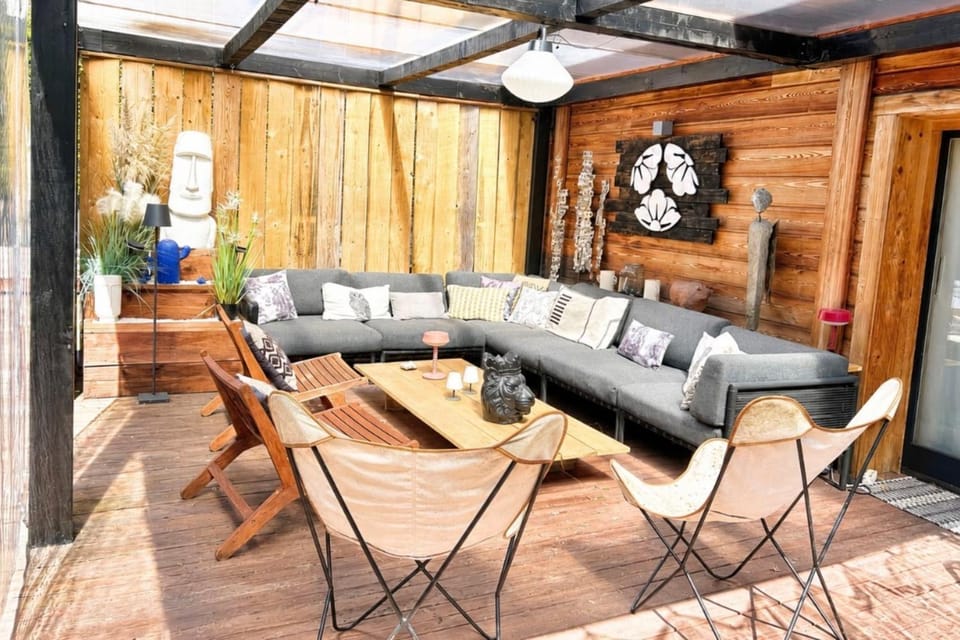 Design chalet with pool & jacuzzi Chalet in Chamonix