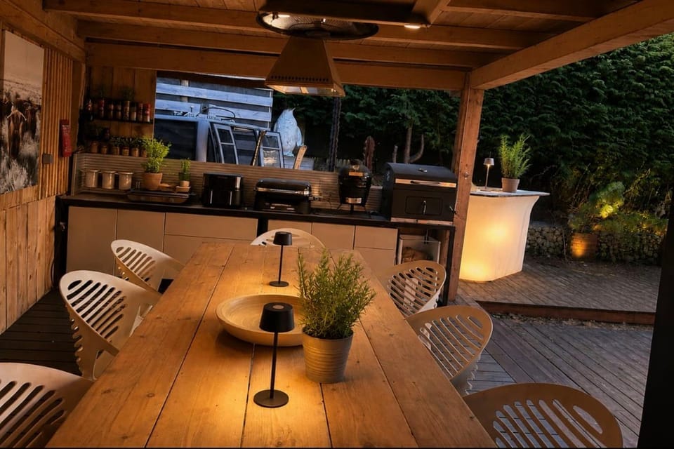 Design chalet with pool & jacuzzi Chalet in Chamonix