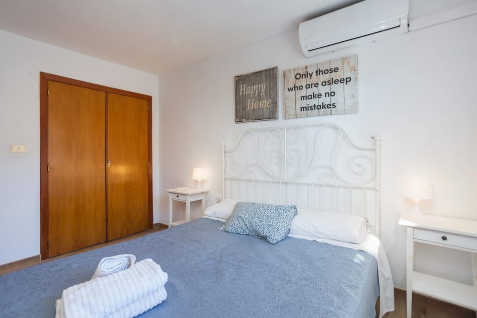 Living room, Bedroom