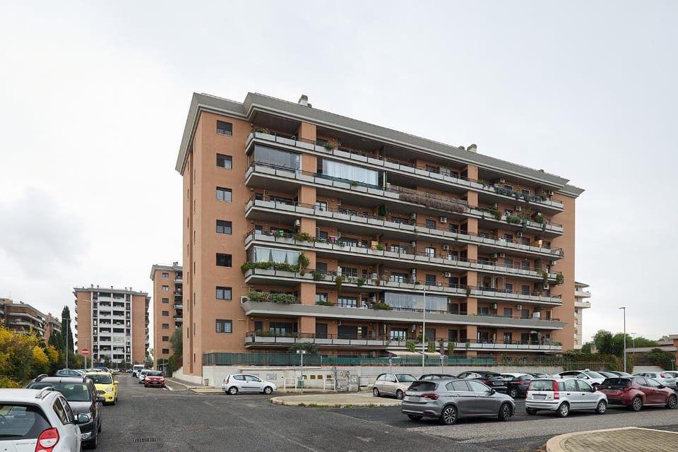 Property building, Street view