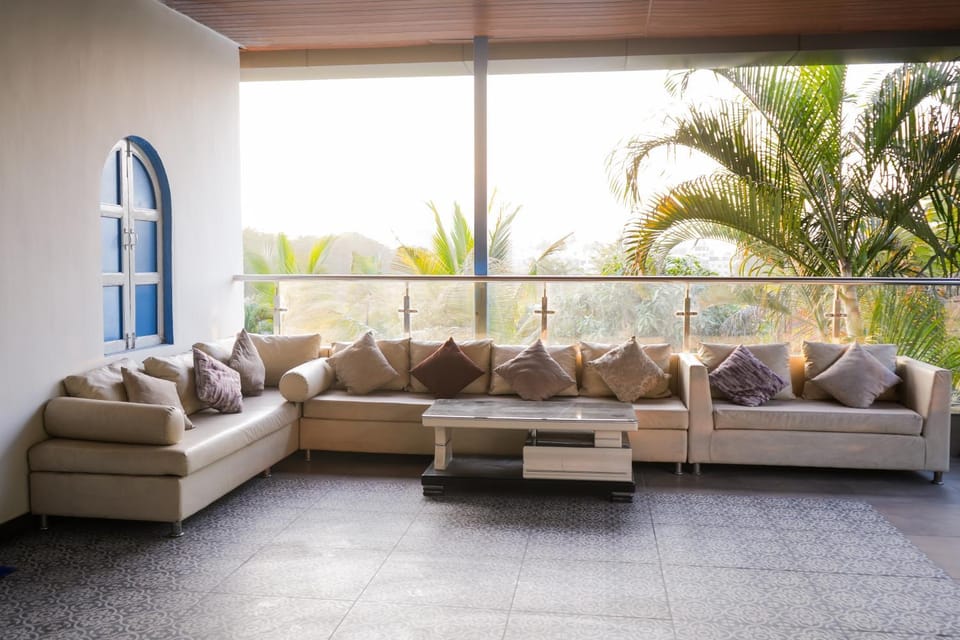 Azzurro Farms Villa in Maharashtra