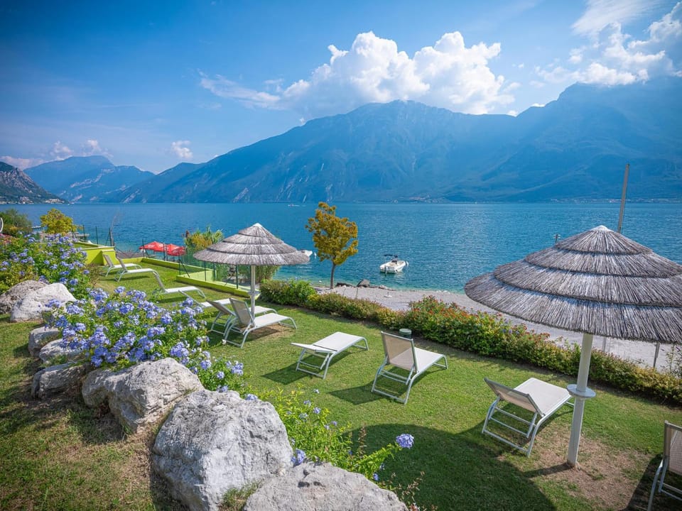 Natural landscape, Garden view, Lake view, Mountain view, Swimming pool
