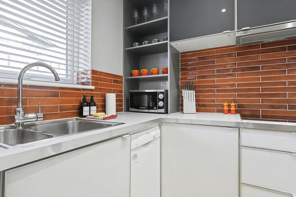 High-End Central Apartment, Walk Everywhere Apartment in Oxford