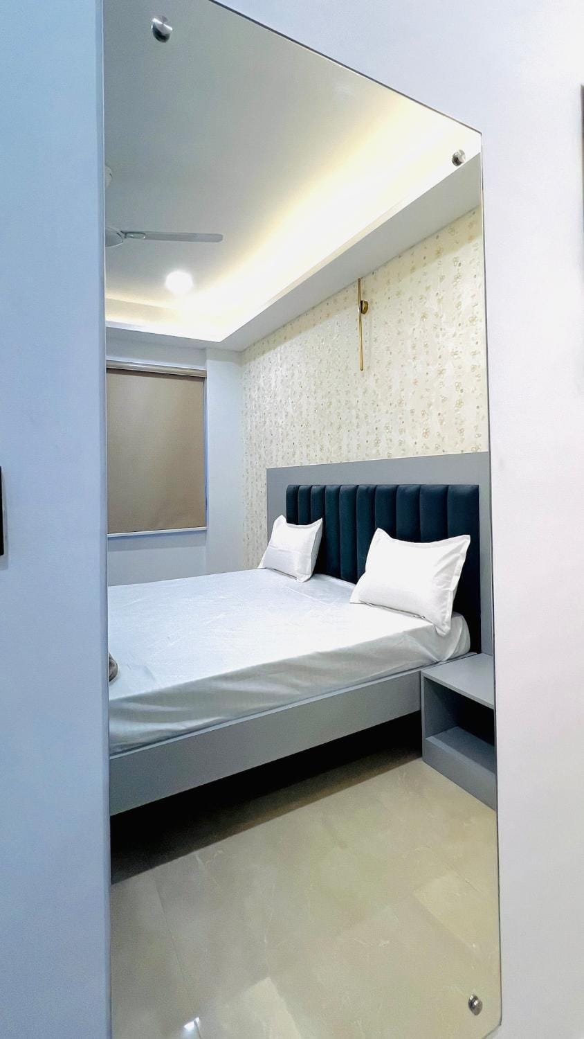 1 BR Cozy Stay near Old City with Restaurant Apartment in Jaipur