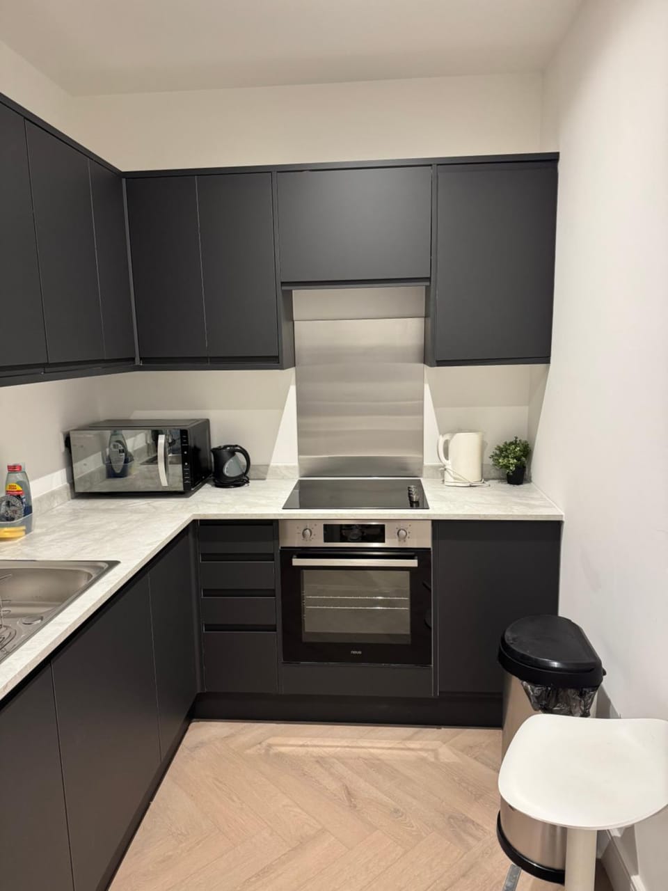 Comfort Modern Room Vacation rental in Croydon