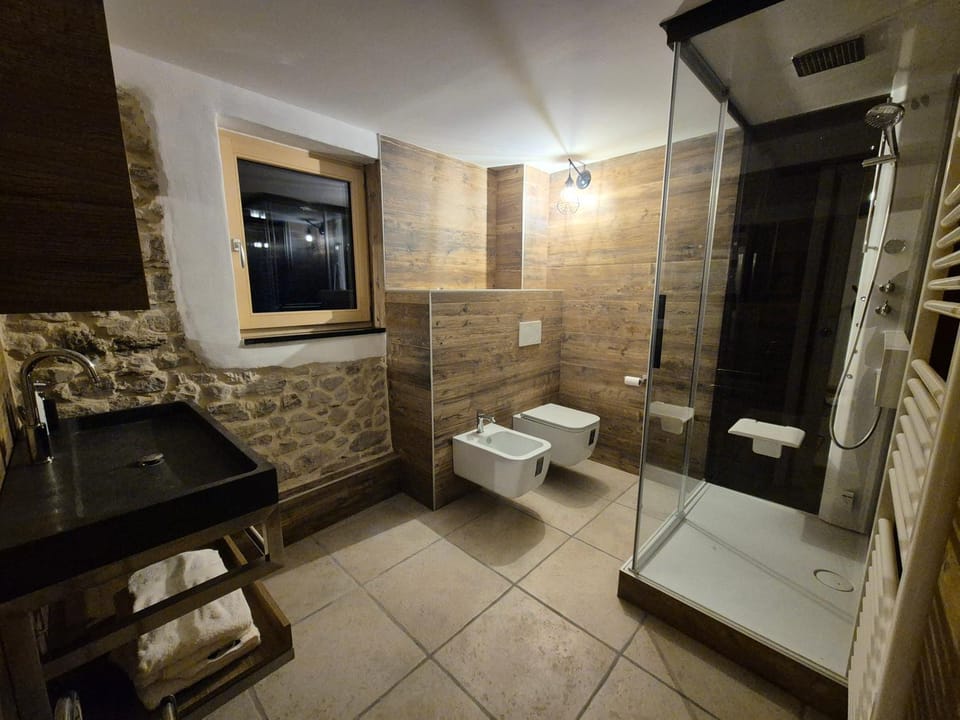Steam room
