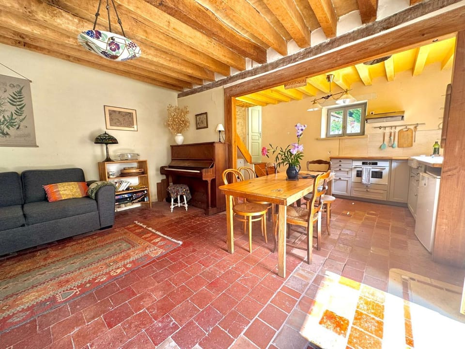 Sweet Pea Cottage House in Bourgogne-Franche-Comté