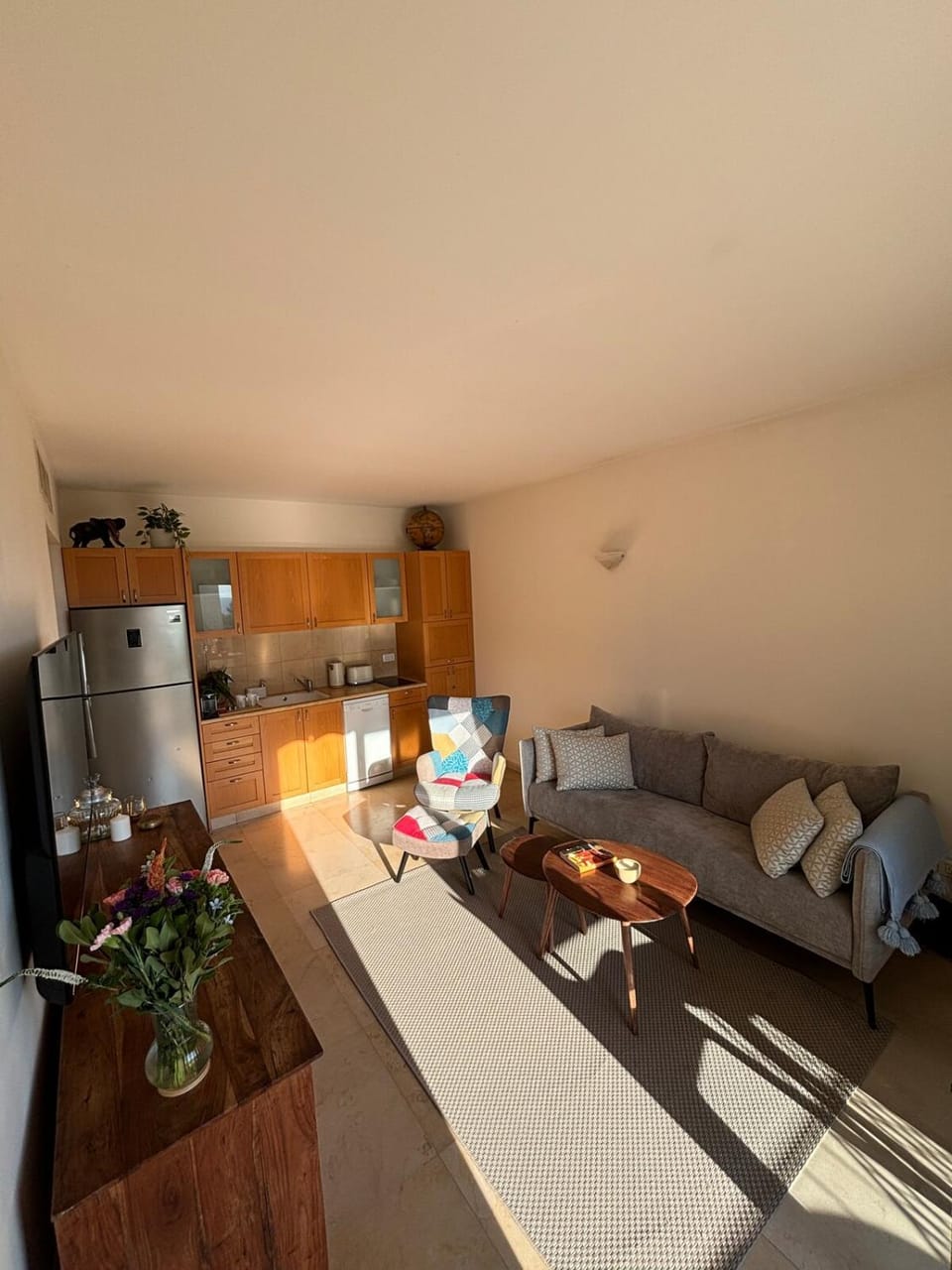 Kitchen or kitchenette, Seating area