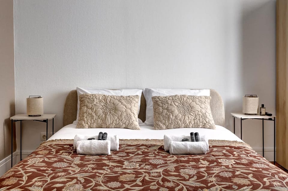 Studio cosy et calme pres de So Ouest Apartment in Levallois-Perret