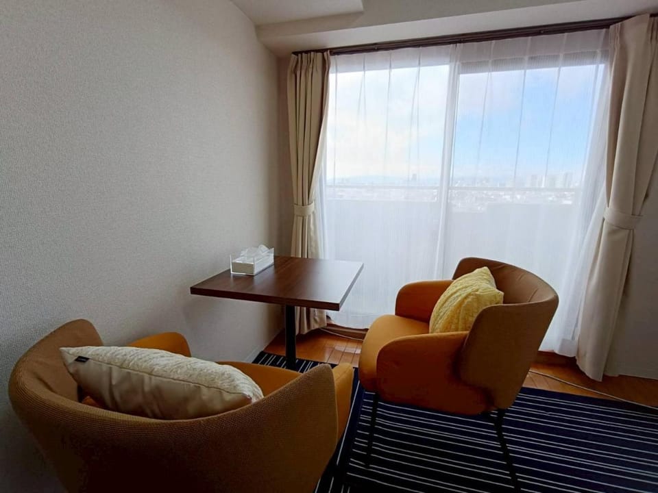 Living room, Diving