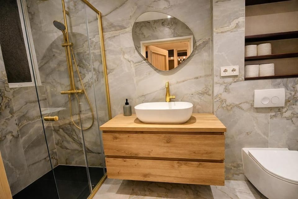 B&B Chez Nini - Luxury City Loft --AIRCONDITIONING-- Apartment in Groningen