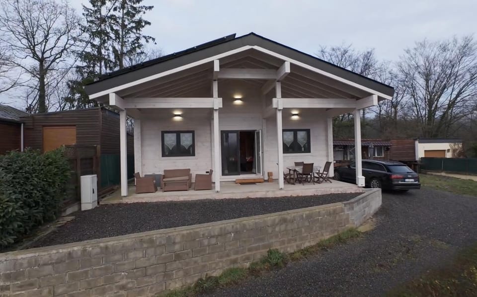 Property building, Parking