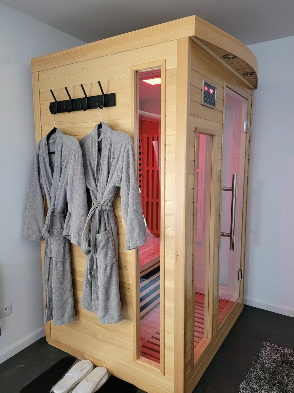 Logement cocooning avec jacuzzi and sauna privatifs House in Nouvelle-Aquitaine