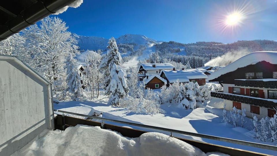 Day, Natural landscape, Winter, Mountain view