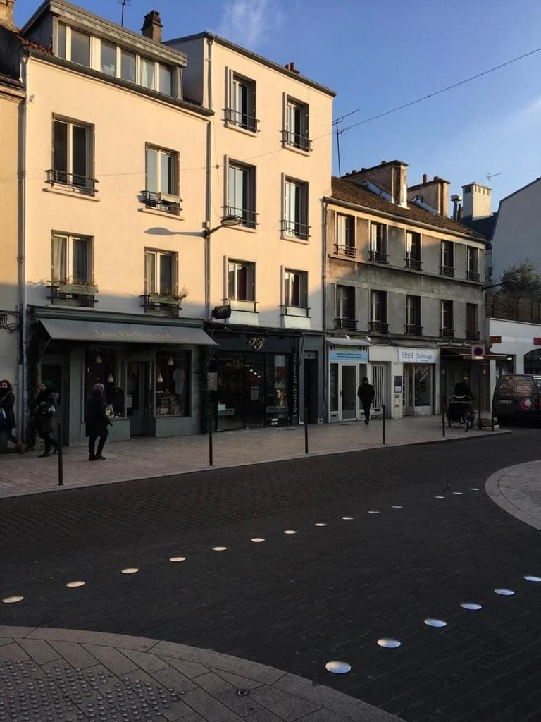 Rempart du Château- SV81 Studiovincennes Apartment in Vincennes