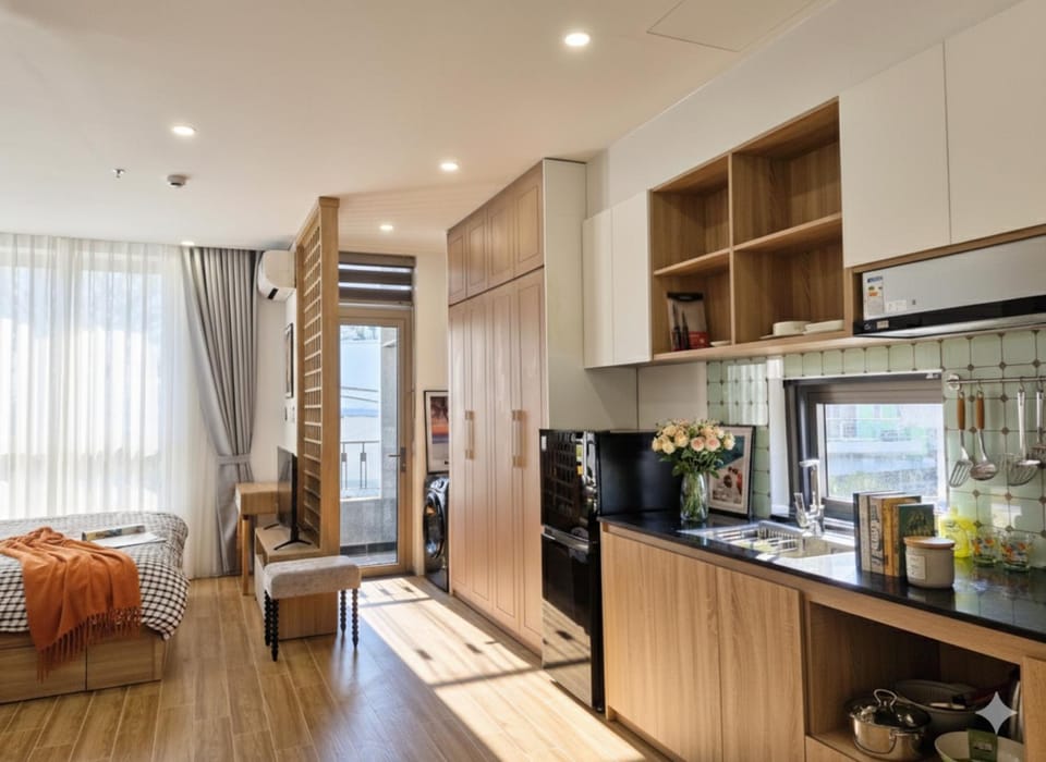 Bed, Kitchen or kitchenette, Photo of the whole room, Seating area, Bedroom, oven, stove
