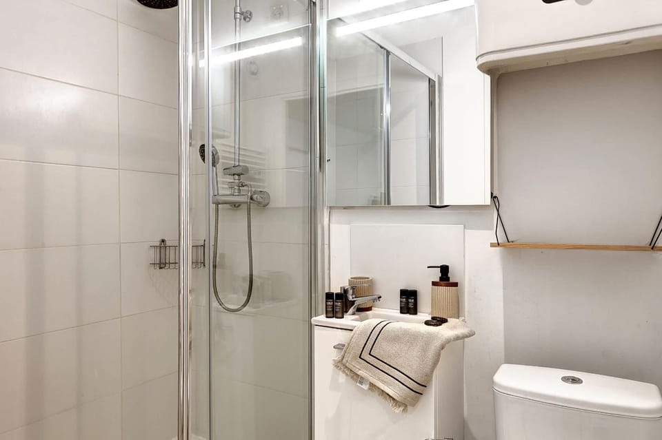 Nid parisien cosy proche des Buttes-Chaumont Apartment in Paris