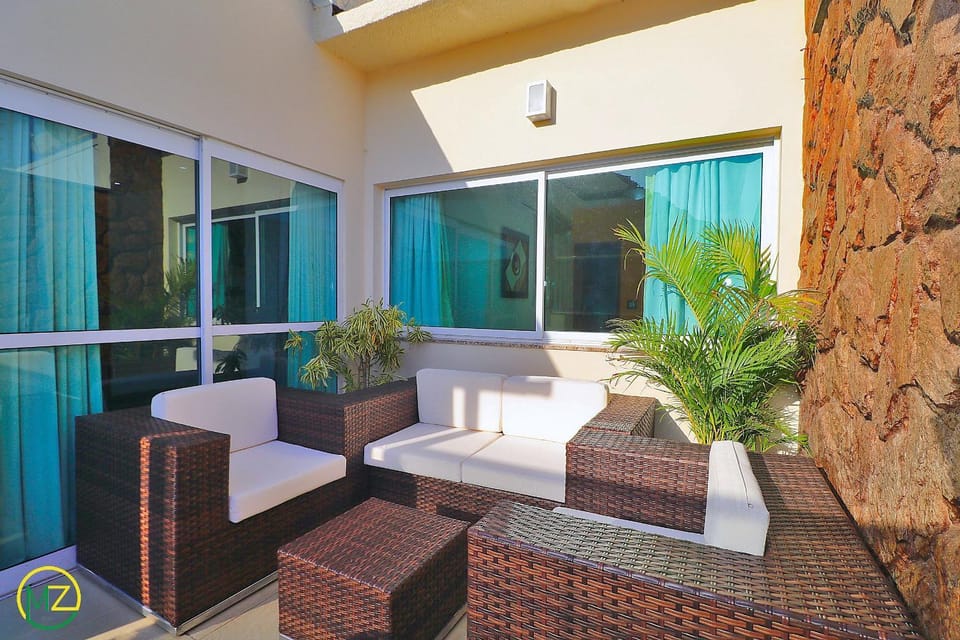 Nice penthouse with pool, close to the beach Apartment in Rio de Janeiro