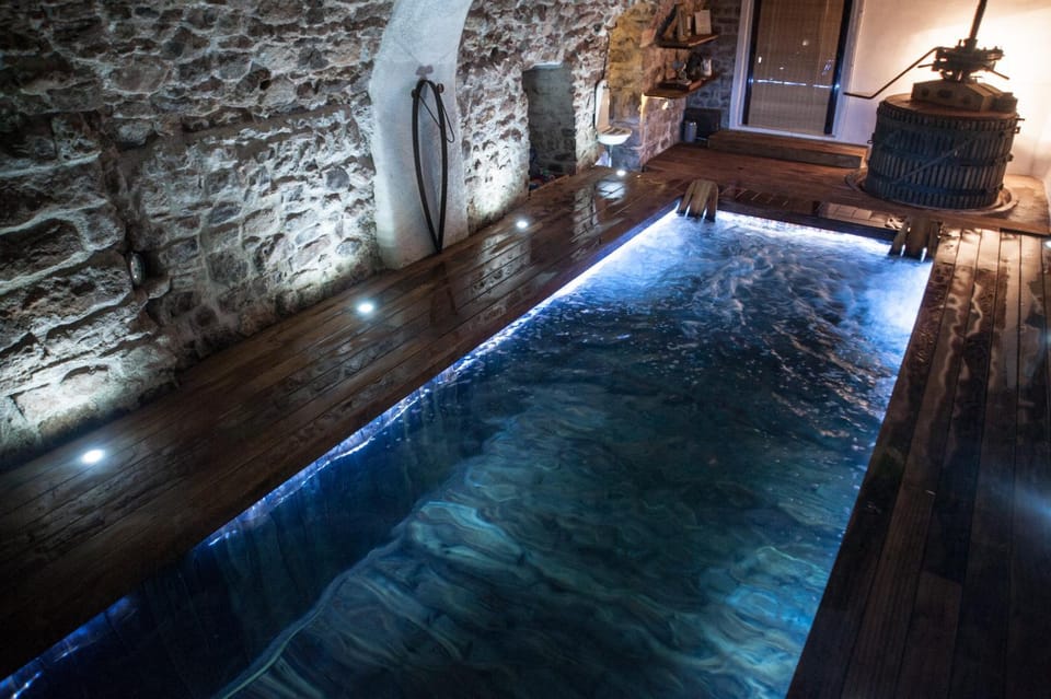 Hot Tub, Spa and wellness centre/facilities, Other, Swimming pool