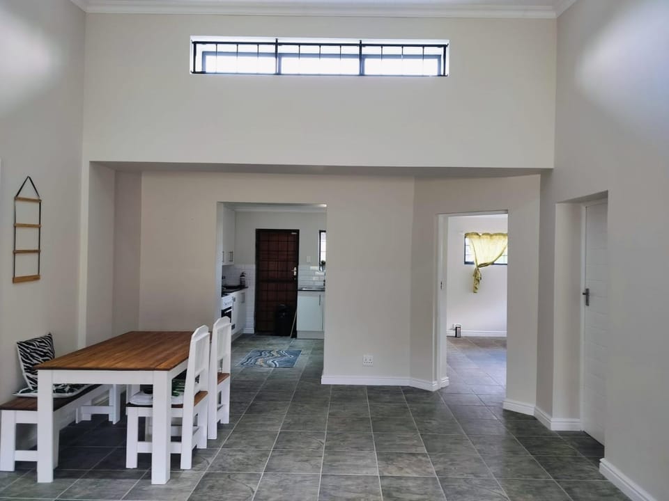 Zebra Lodge Apartment in Port Elizabeth