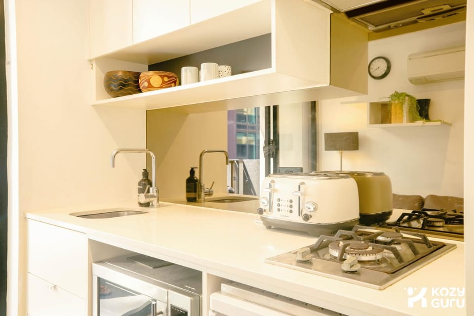KozyGuru | Melbourne CBD | Cosy 1 Bed APT Apartment in Melbourne