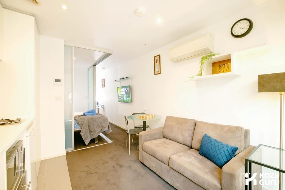 KozyGuru | Melbourne CBD | Cosy 1 Bed APT Apartment in Melbourne