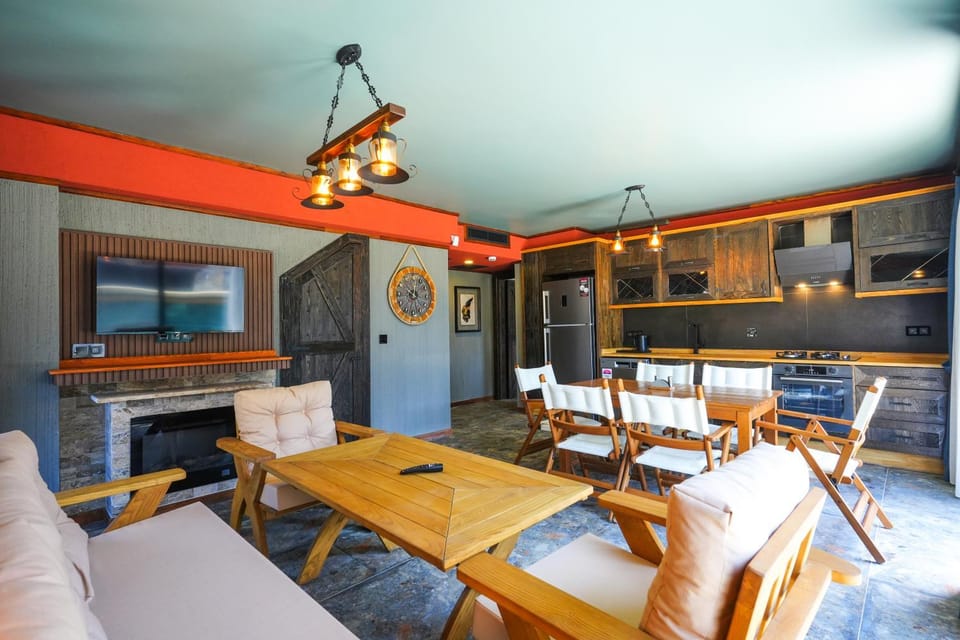 Kitchen or kitchenette, Living room, Seating area