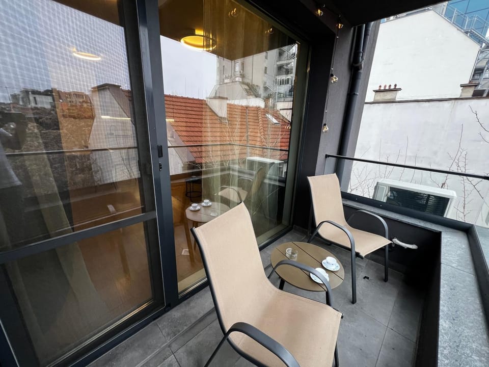 Patio, View (from property/room), Balcony/Terrace, Seating area