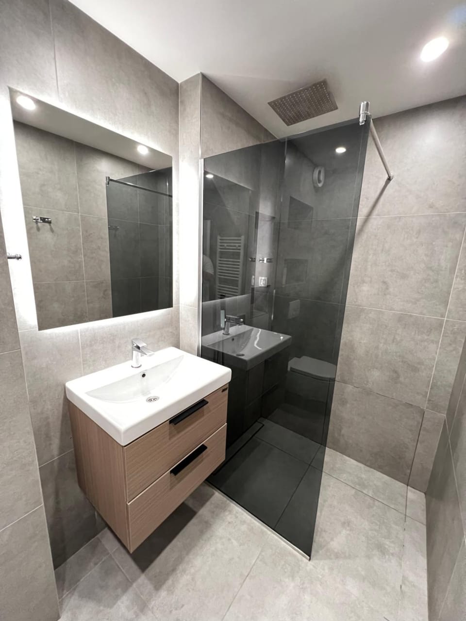 Shower, Bathroom