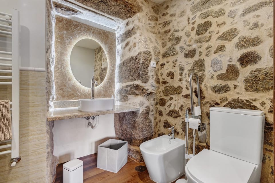 Bathroom, Living room