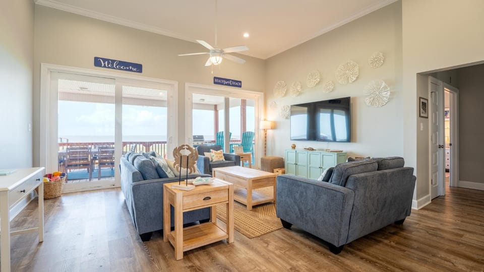 Sandy Cheeks - 2502 Bienville House in Dauphin Island