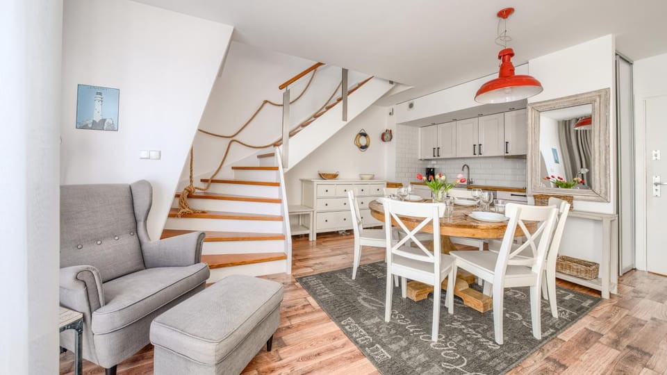 Kitchen or kitchenette, Living room, Dining area