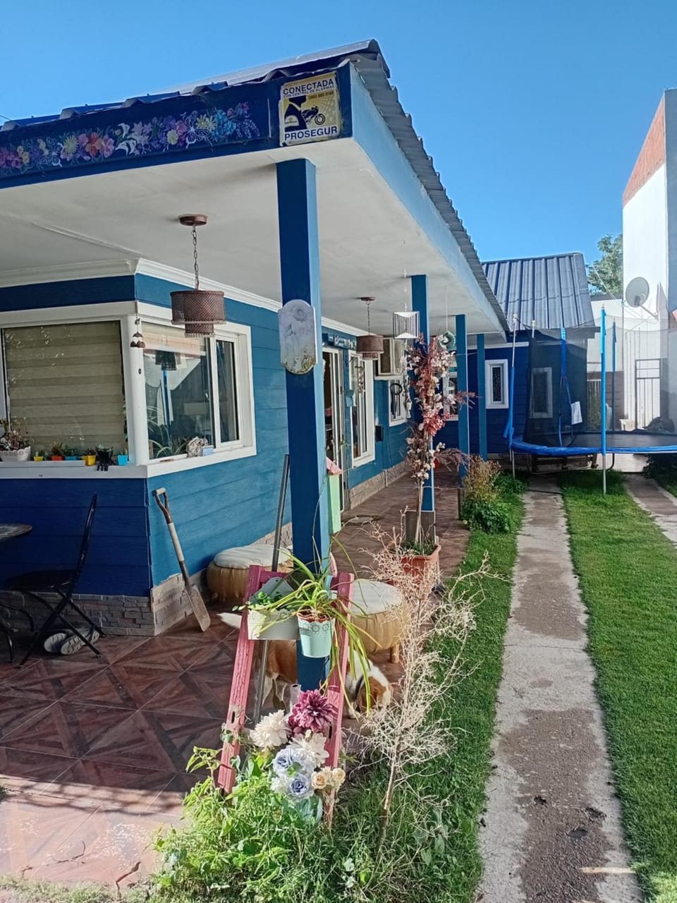 casa azul House in Neuquén Province, Argentina