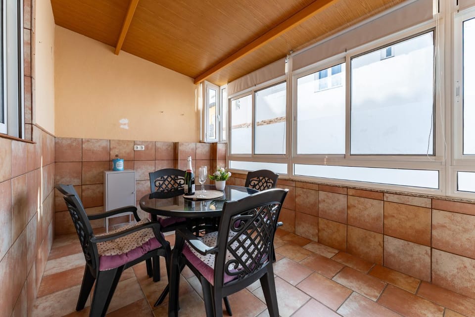 Patio, Balcony/Terrace, Living room, Dining area