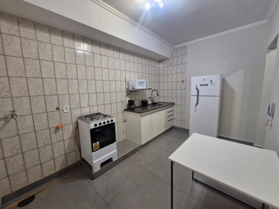 Apê Completo com Suíte, Cozinha e Sofá-Cama Apartment in Ribeirão Preto
