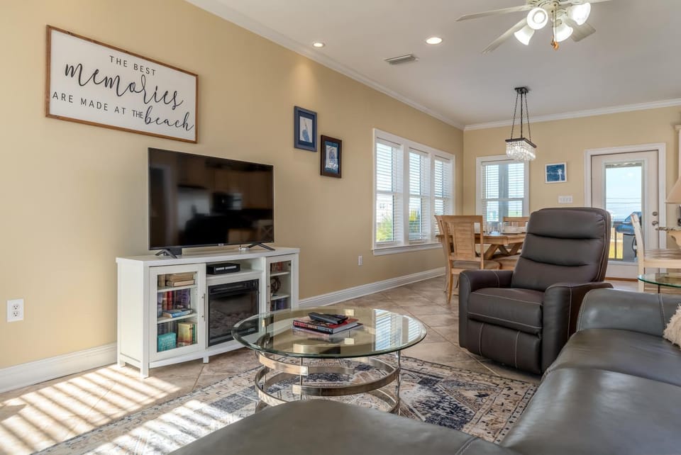 Shore Beats Work - 104 Surf Ct House in Dauphin Island