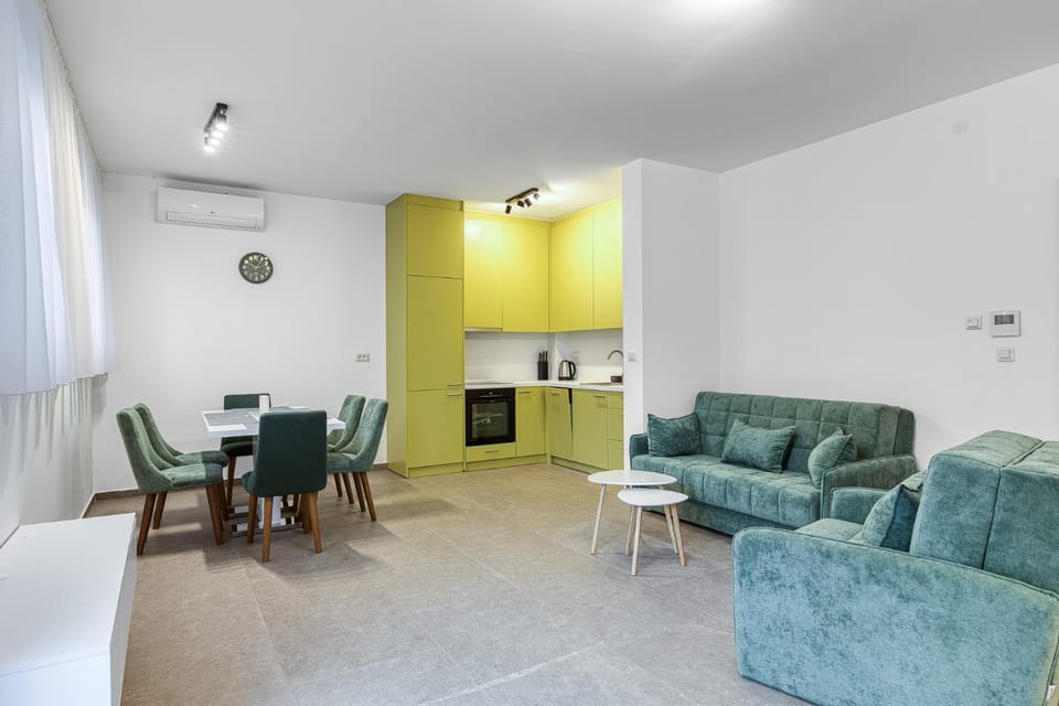 Green Oasis Bečići Apartment in Budva Municipality