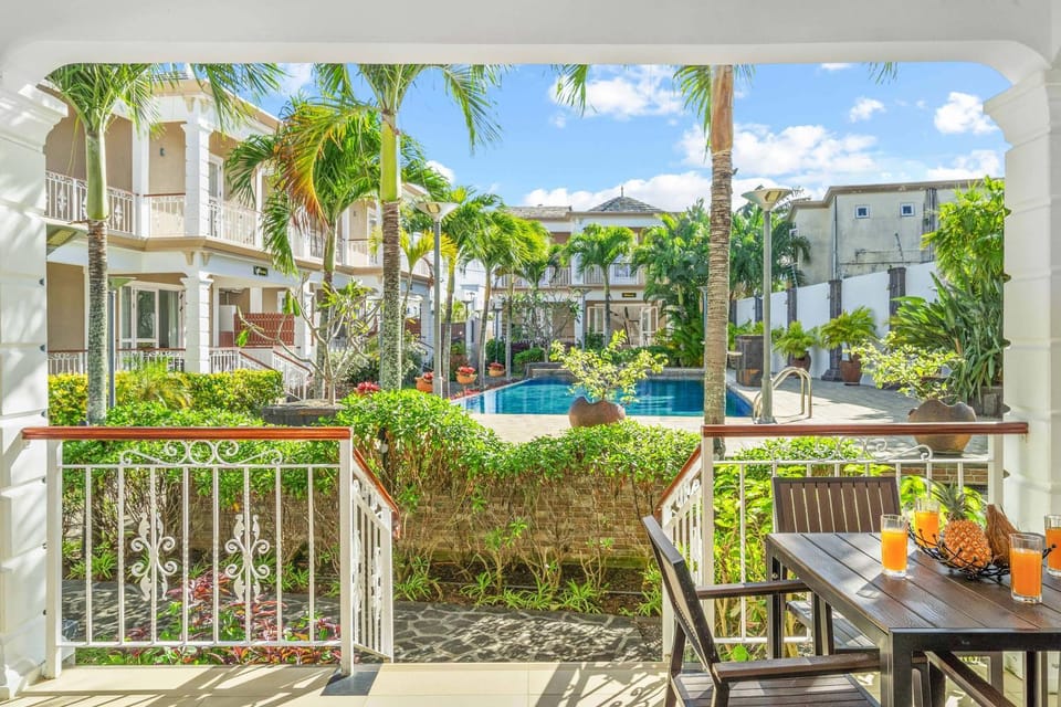 Patio, View (from property/room), Balcony/Terrace, Garden view, Pool view