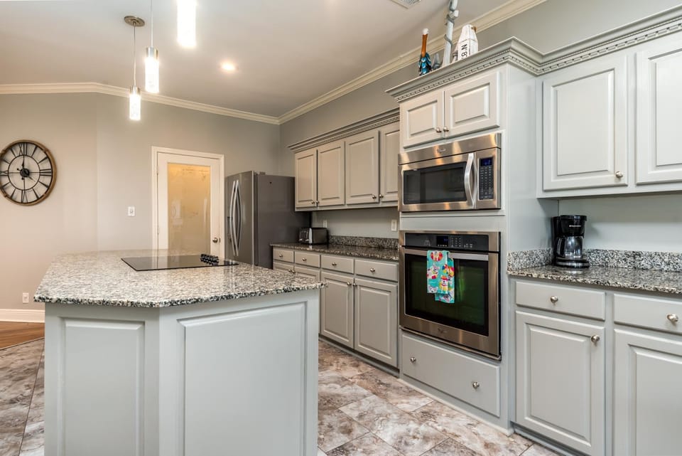 Tidal Wave - 2636 Bienville House in Dauphin Island