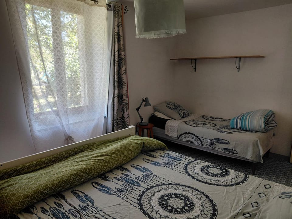 Chambre sous les toits Vacation rental in Centre-Val de Loire