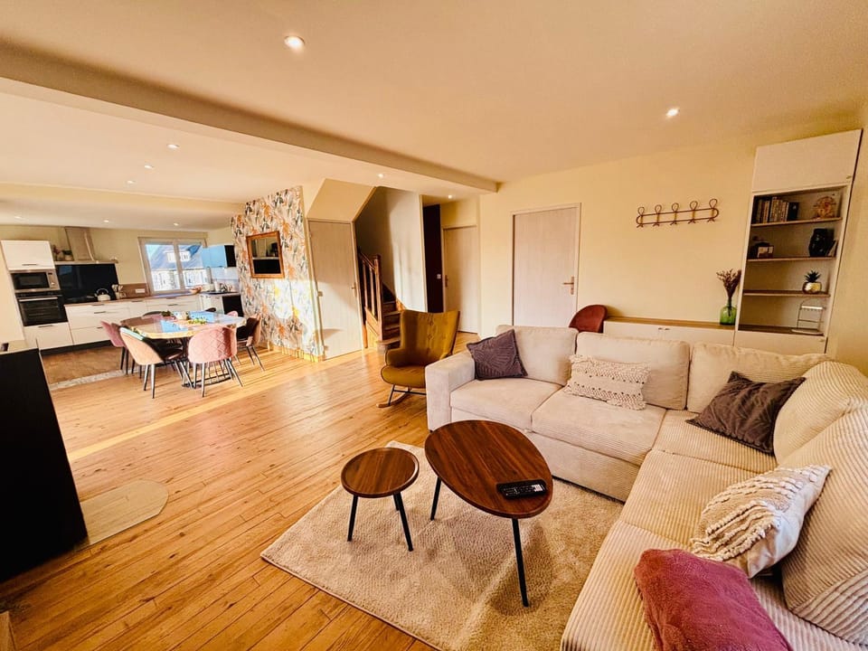 Property building, Living room
