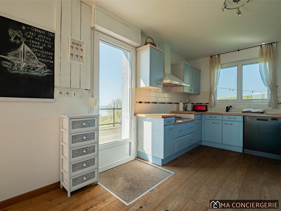 kitchen, kitchen