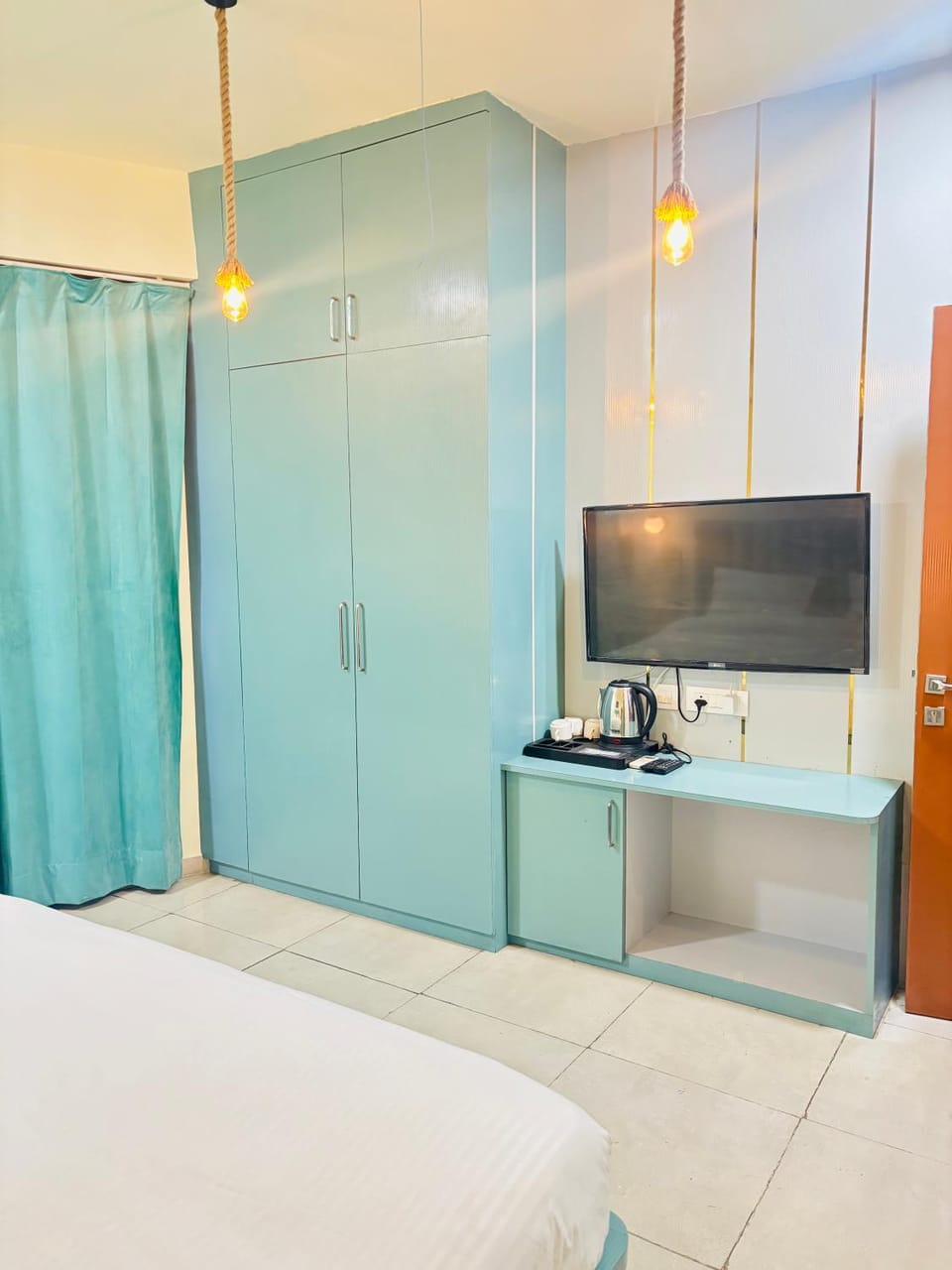 anvi stay Hotel in Lucknow