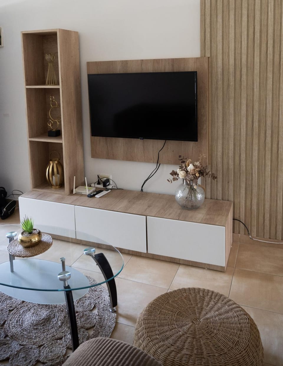 TV and multimedia, Living room